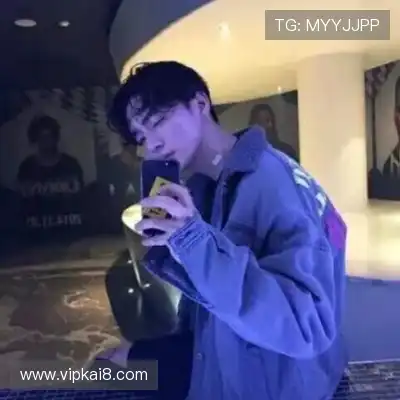 奚双伦